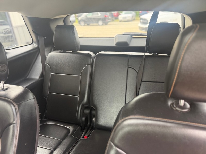 Chevrolet TRAVERSE Vehicle Full-screen Gallery Image 5