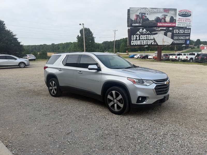 Chevrolet TRAVERSE Vehicle Full-screen Gallery Image 3