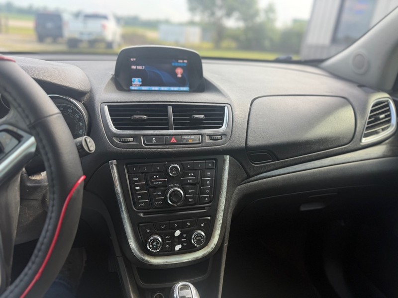 Buick Encore Vehicle Full-screen Gallery Image 7