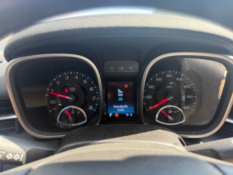 Chevrolet Malibu Vehicle Full-screen Gallery Image 10