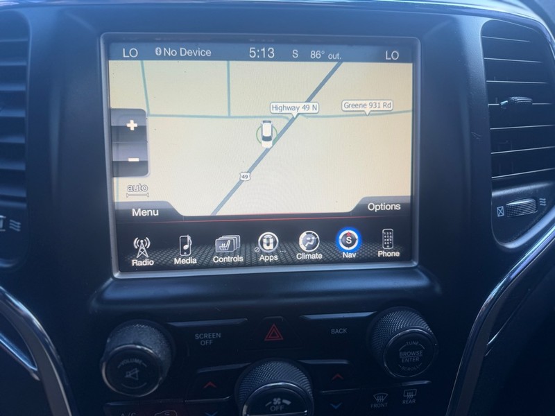 Jeep Grand Cherokee Vehicle Full-screen Gallery Image 9