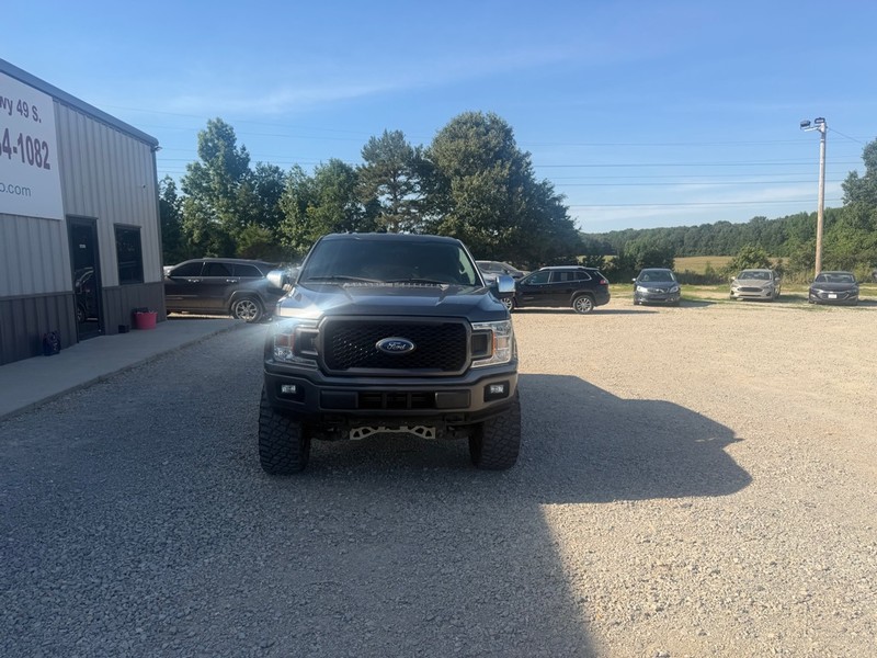 Ford F-150 Vehicle Full-screen Gallery Image 2