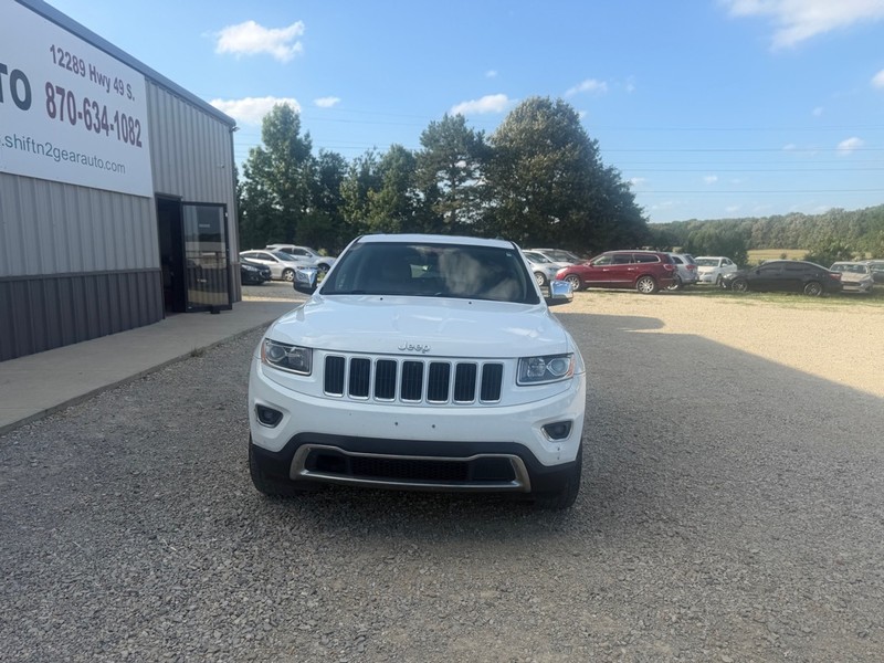 Jeep Grand Cherokee Vehicle Full-screen Gallery Image 2