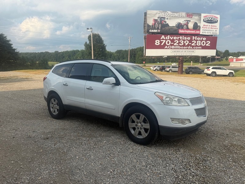 Chevrolet Traverse Vehicle Full-screen Gallery Image 3