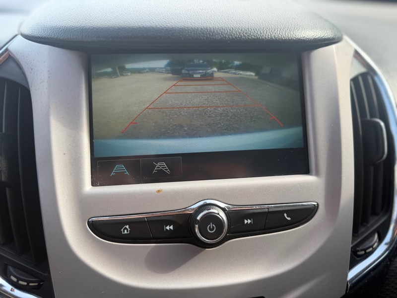 Chevrolet Cruze Vehicle Full-screen Gallery Image 8