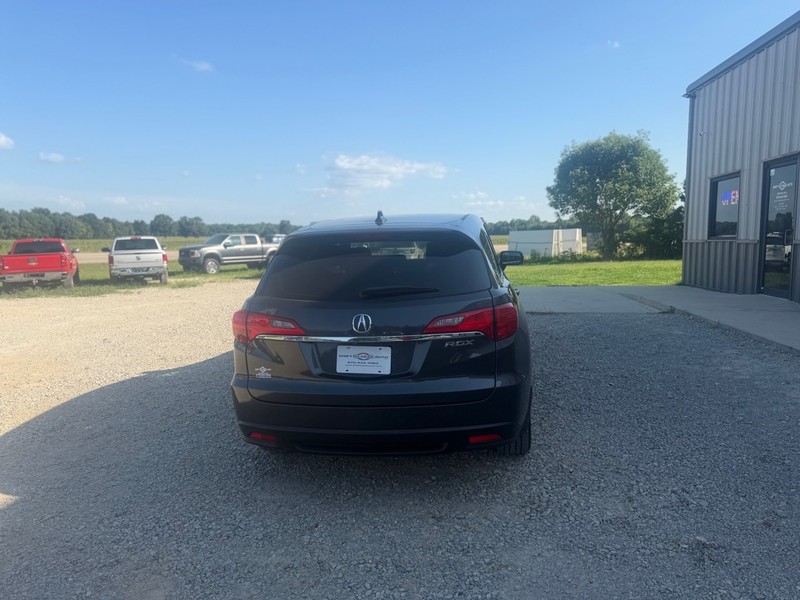Acura RDX Vehicle Full-screen Gallery Image 4
