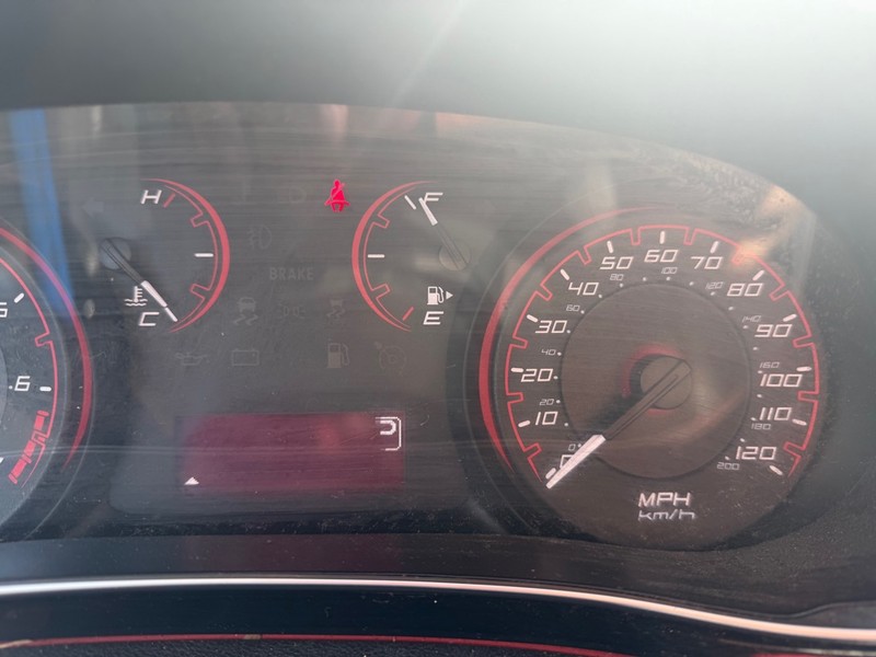 Dodge Dart Vehicle Full-screen Gallery Image 10