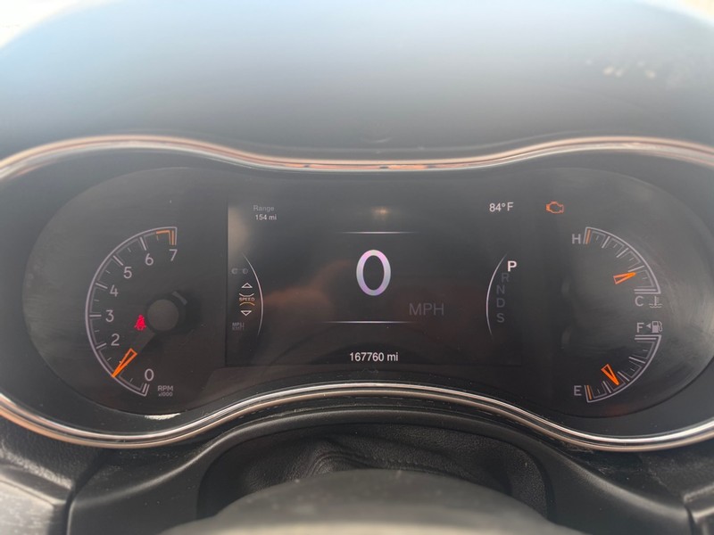 Jeep Grand Cherokee Vehicle Full-screen Gallery Image 9
