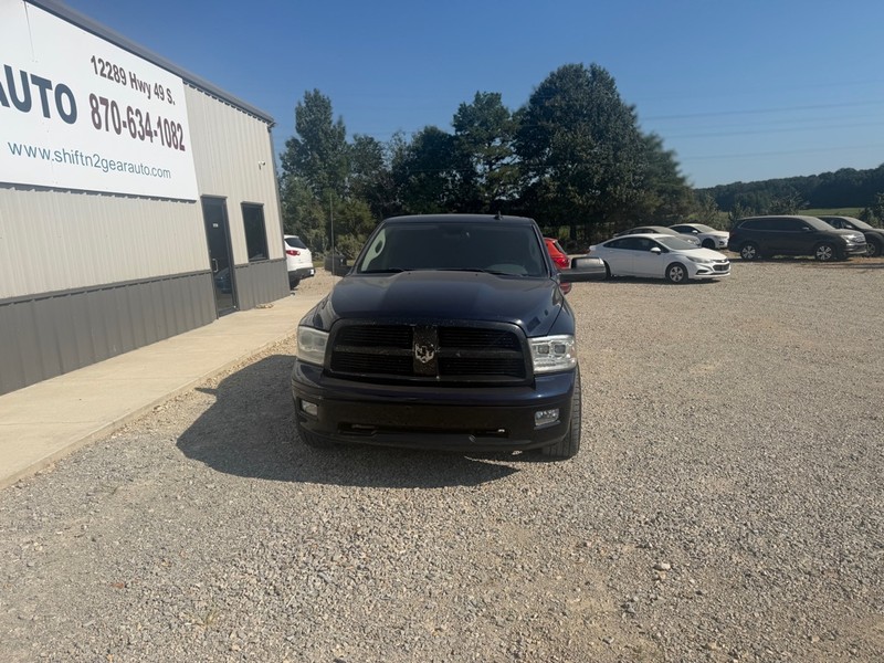 Ram 1500 Vehicle Full-screen Gallery Image 2