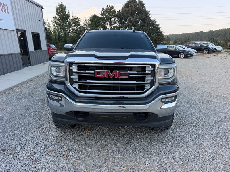 GMC Sierra 1500 Vehicle Full-screen Gallery Image 2