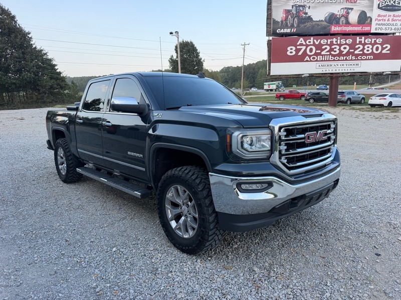 GMC Sierra 1500 Vehicle Full-screen Gallery Image 3