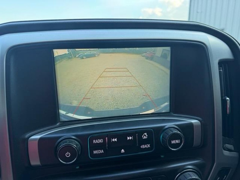 GMC Sierra 1500 Vehicle Full-screen Gallery Image 8