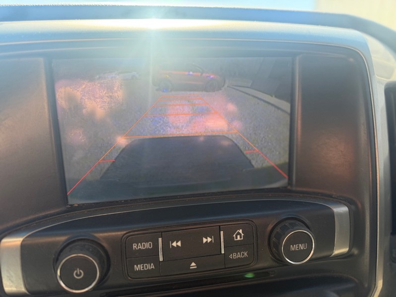 Chevrolet Silverado 1500 Vehicle Full-screen Gallery Image 8