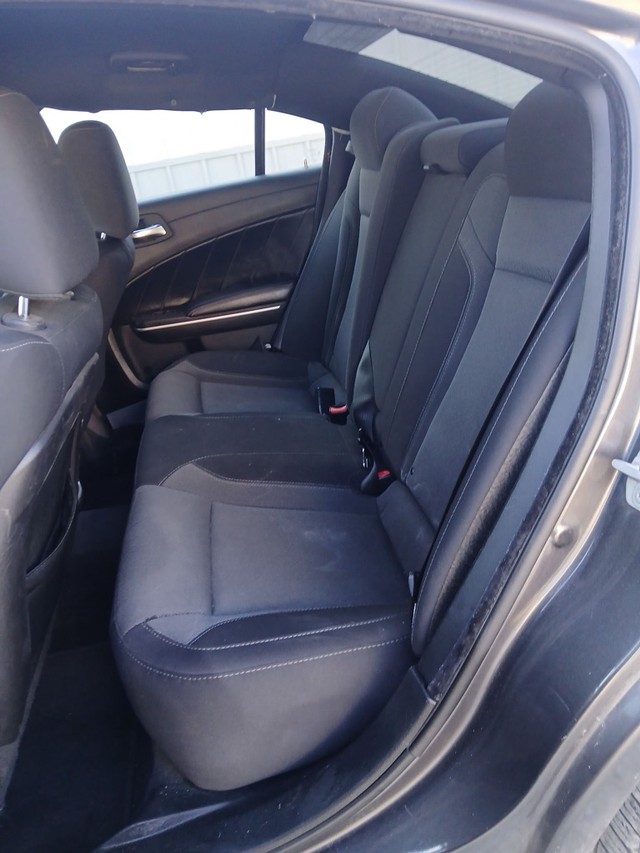 Dodge Charger Vehicle Full-screen Gallery Image 5