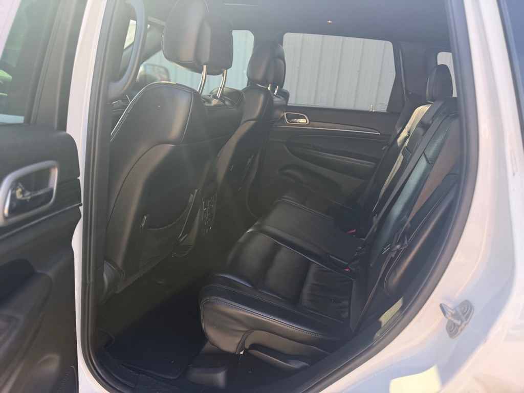 Jeep Grand Cherokee Vehicle Full-screen Gallery Image 5