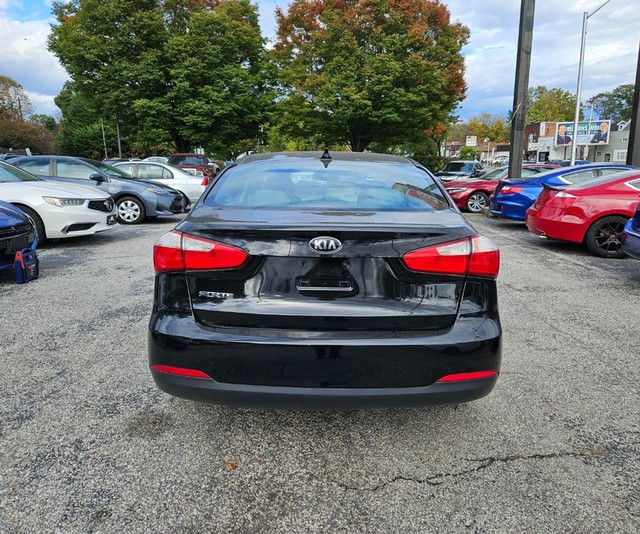 2016 Kia Forte LX w/Popular Package image 04