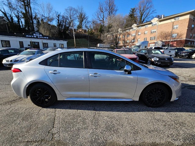 2020 Toyota Corolla LE image 06