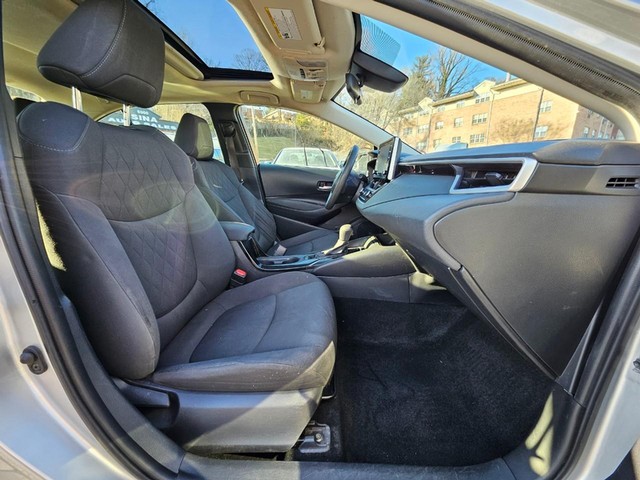 2020 Toyota Corolla LE image 10