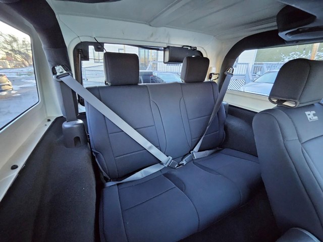 2008 Jeep Wrangler X image 11