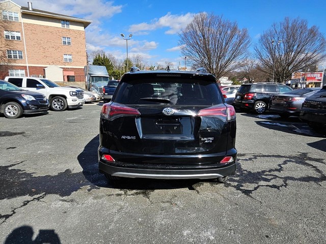 2018 Toyota RAV4 LIMITED image 04