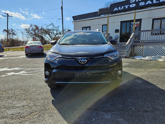 2018 Toyota RAV4 LIMITED image 09