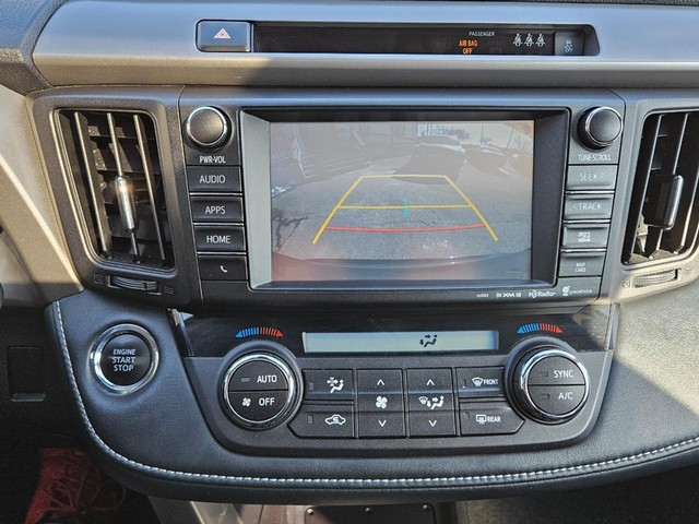 2018 Toyota RAV4 LIMITED image 18