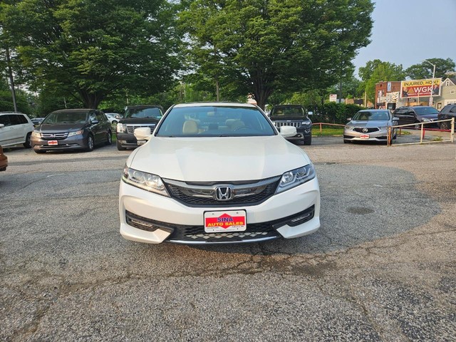 2017 Honda Accord EX-L V6 image 02