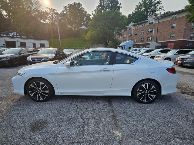 2017 Honda Accord EX-L V6 image 04