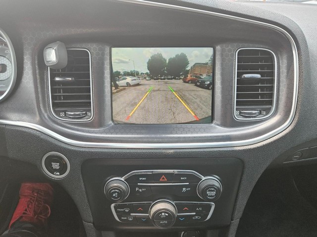 2016 Dodge Charger R/T image 21