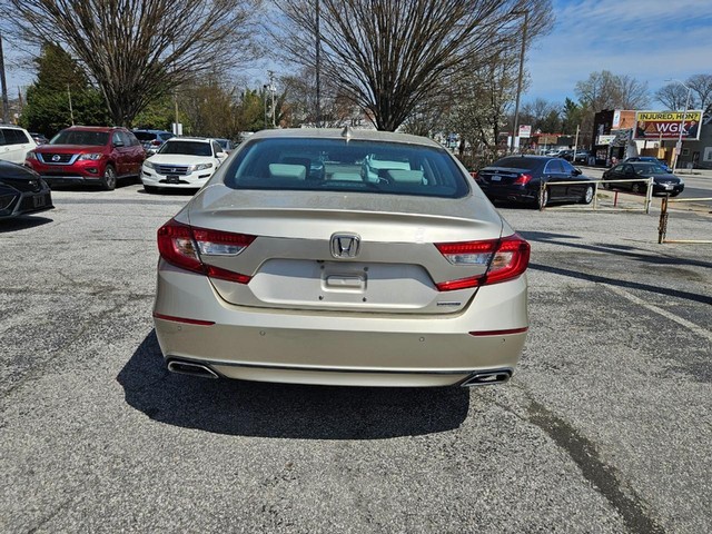 2018 Honda Accord Touring image 04