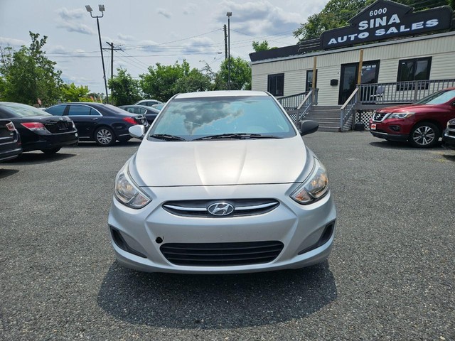 2017 Hyundai Accent SE image 02