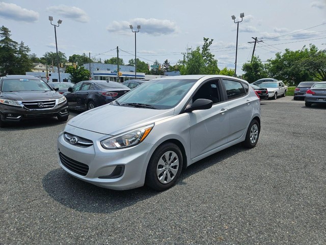 2017 Hyundai Accent SE image 03