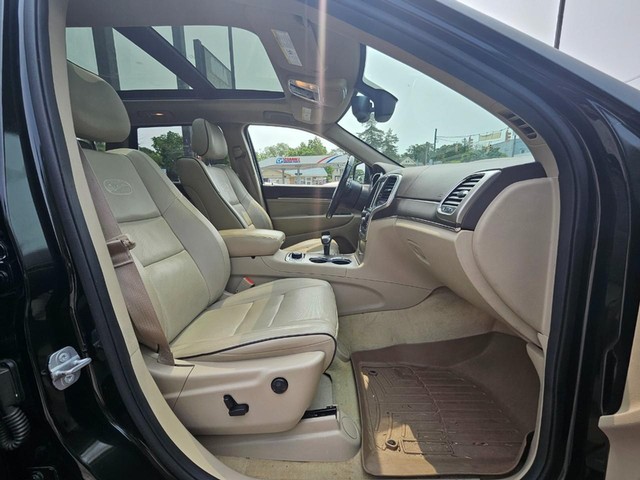 2014 Jeep Grand Cherokee Overland image 12