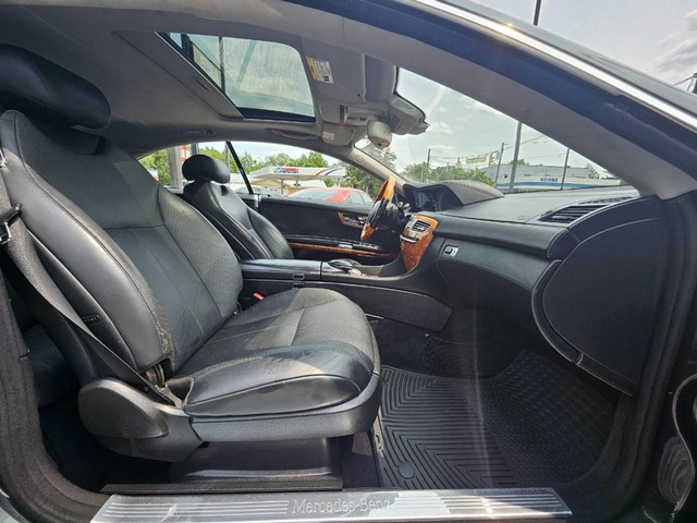 2014 Mercedes-Benz CL 550 4MATIC image 12