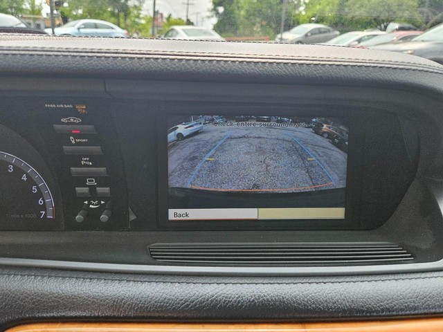 2014 Mercedes-Benz CL 550 4MATIC image 20
