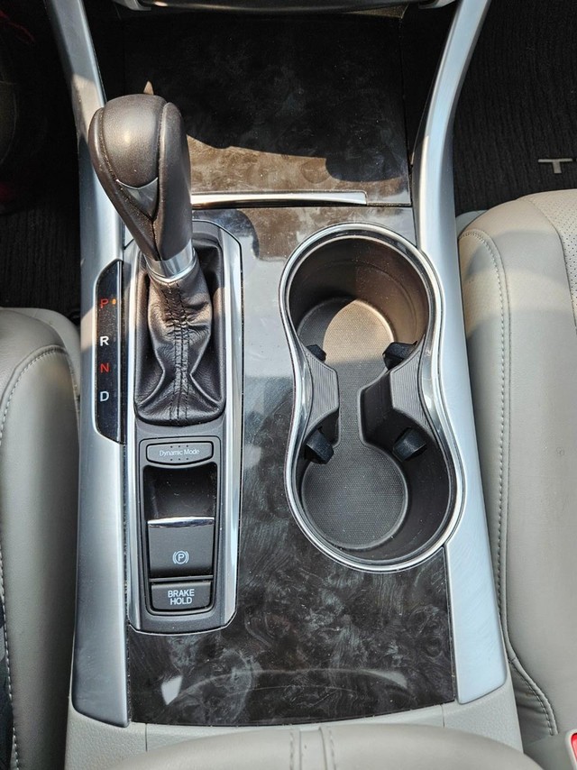 2018 Acura TLX Tech Pkg image 19