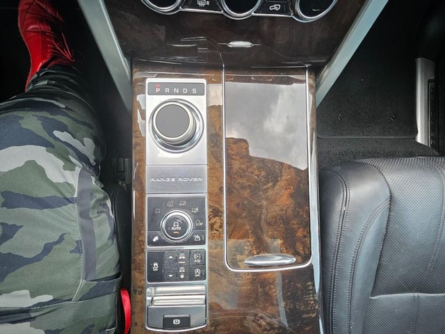 2015 Land Rover Range Rover Supercharged - Photo 23