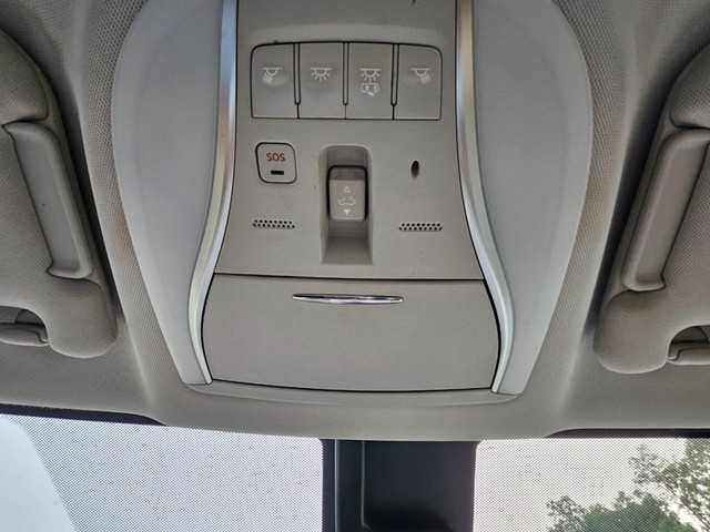 2017 INFINITI QX60 Base AWD image 25