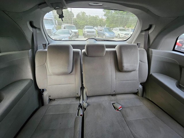 2015 Honda Odyssey EX image 14