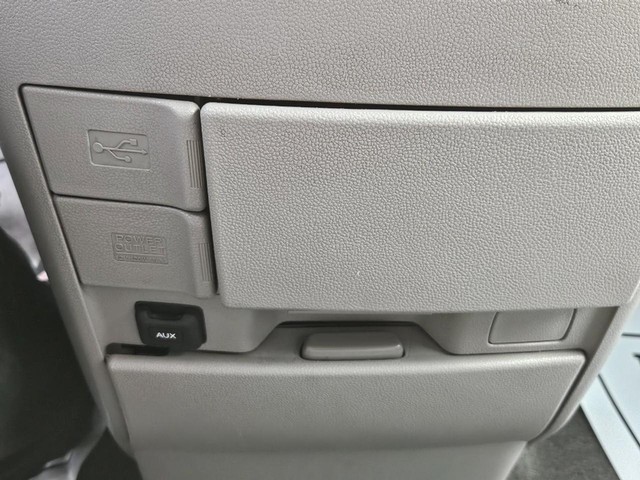 2015 Honda Odyssey EX image 26