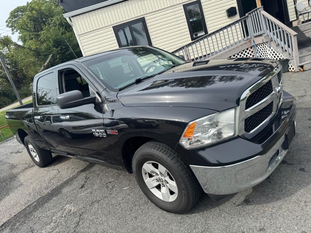 2016 Ram 1500 SLT image 10