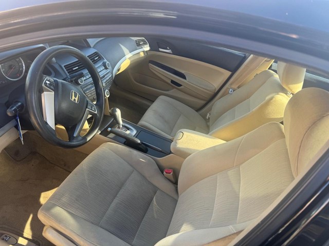 2016 Honda Odyssey EX-L image 16