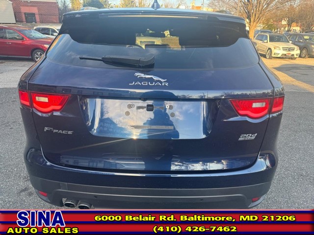 2018 Jaguar F-PACE Prestige's photo
