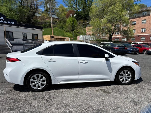 2024 Toyota Corolla LE image 03