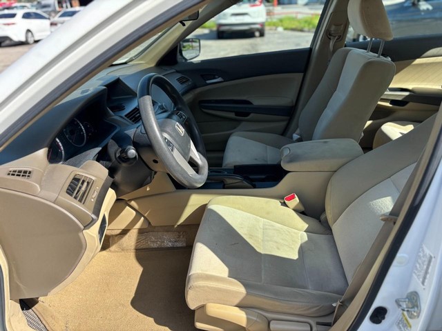 2009 Honda Accord 2.4 LX image 05