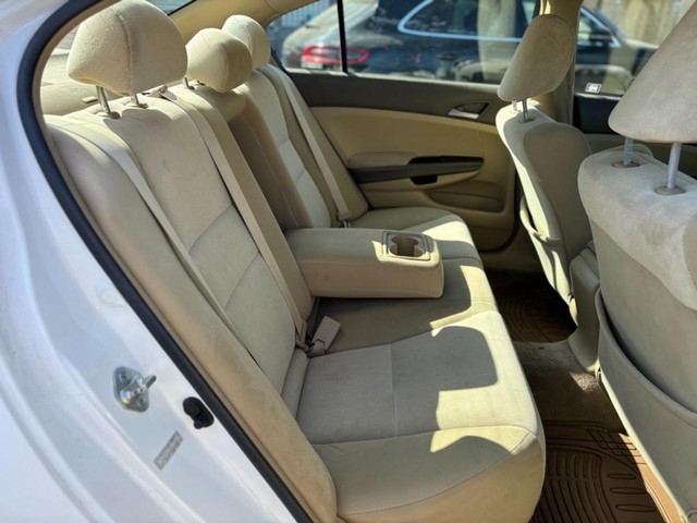 2009 Honda Accord 2.4 LX image 09