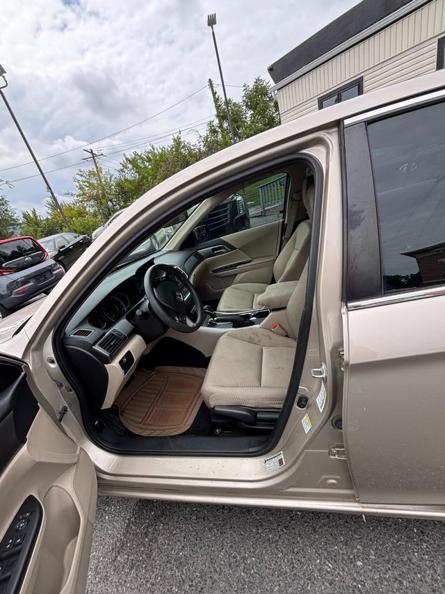 2015 Honda Accord LX image 05