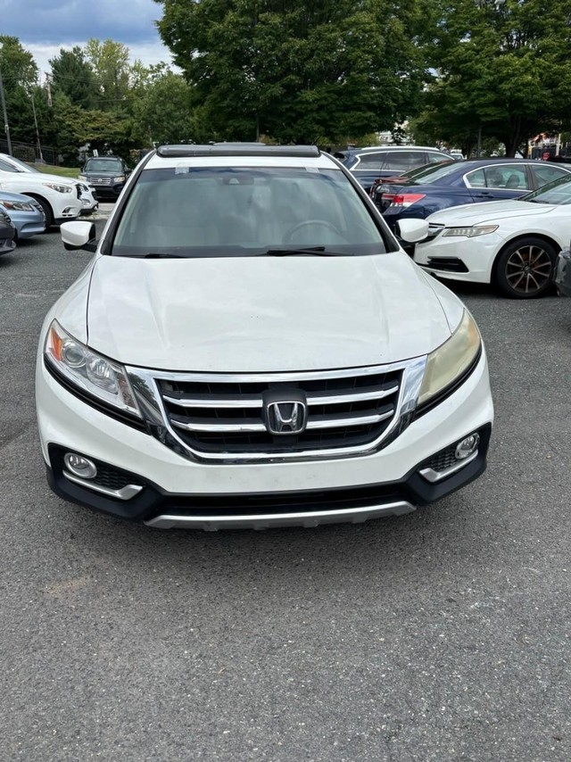 2015 Honda Crosstour EX-L V6 image 02