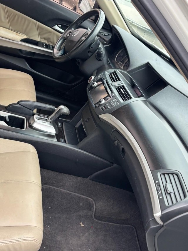 2015 Honda Crosstour EX-L V6 image 06