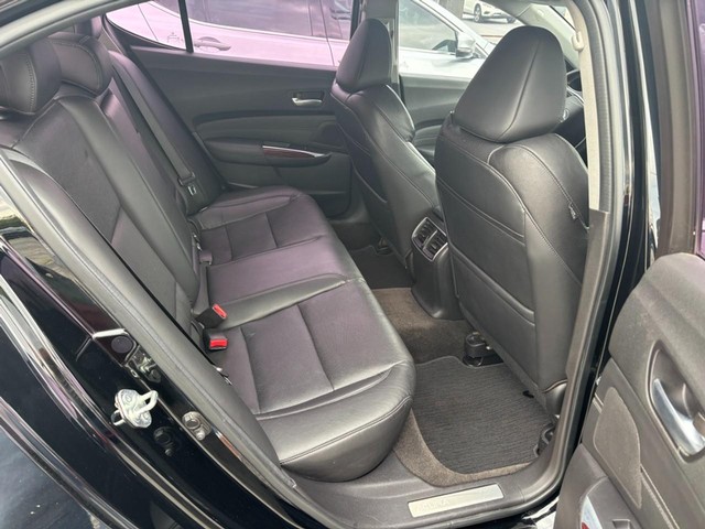 2015 Acura TLX V6 Tech image 08